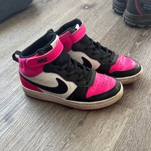 Nike Black, Pink, and White High-Tops kids sz 2